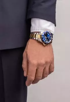 Часы Festina, синие