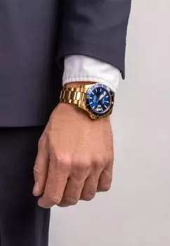 Часы Festina, синие