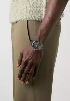 Часы HAMPTON Armani Exchange, бронза