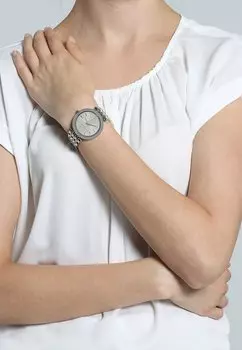 Часы Michael Kors