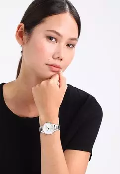 Часы МОДЕРНИСТ DKNY, серебристый