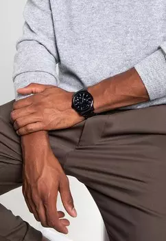 Часы OUTERBANKS Armani Exchange, черный