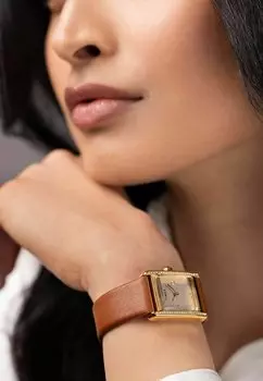 Часы QUARTZ ANALOG HAILEY Timex, коричневый