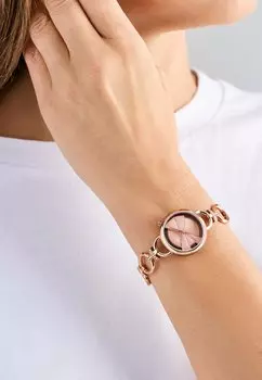 Часы QUARTZ ANALOG LILABEL Ted Baker, серебряный