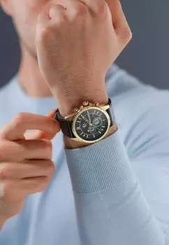 Часы с хронографом Police, золотистый