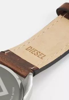 Часы с хронографом SPIKED Diesel, коричневый