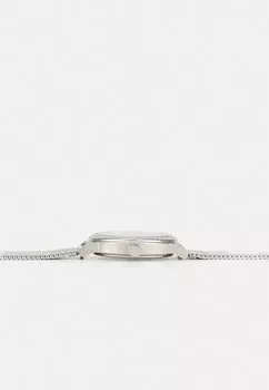 Часы SOHO DKNY, серебро