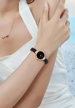 Часы Victoria Hyde, черный