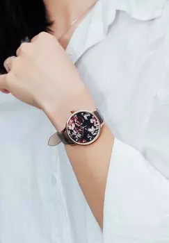 Часы Victoria Hyde, серый