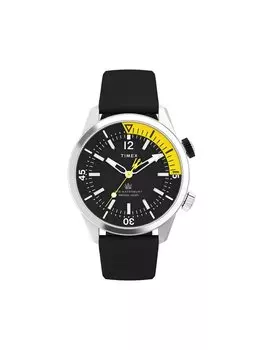 Часы Waterbury Dive Timex, черный