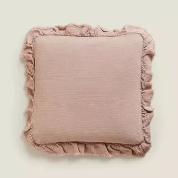 Чехол для декоративной подушки Zara Home Ruffle, пастельный розовый