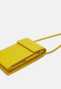 Чехол для мобильного телефона ZUM UMHNGEN Liebeskind Berlin, желтый
