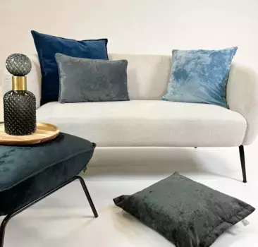 Чехол на декоративную подушку Dutch Decor, черный