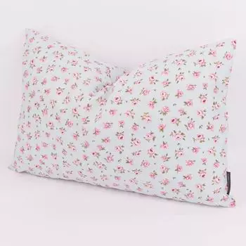 Чехол на подушку Classic Little Rose с лепестками роз светло-голубого и розового цвета в различных размерах или желаемых размерах от SCHNER LEBEN, размер: 60x80см (ВxШ) Schner-Leben