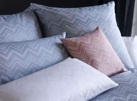 Чехол на подушку Curt Bauer парчовый дамасский, одинарный дизайн 9032 TILDA цвет мел-0139 размер 70x90 см