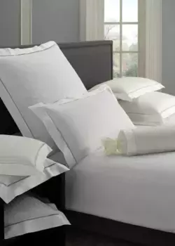 Чехол на подушку Elegante