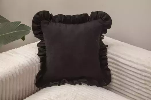 Чехол на подушку Evila Originals, черный