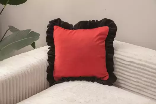 Чехол на подушку Evila Originals, черный