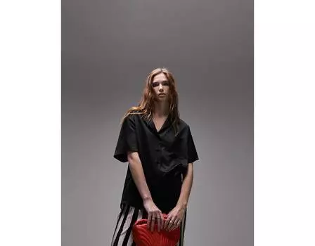 Черная атласная рубашка с короткими рукавами Topshop