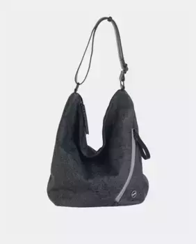 Черная большая сумка с фактурным тканым эффектом Kbas, черный