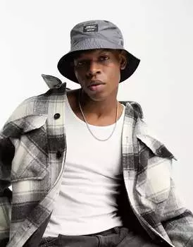 Черная двусторонняя панама WESC