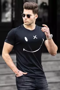 Черная футболка 5060 MADMEXT