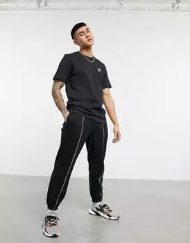 Черная футболка Adidas Originals Essentials