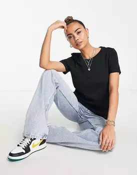Черная футболка со складками Vero Moda