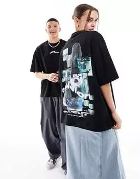 Черная футболка унисекс COLLUSION с фотоколлажем на спине