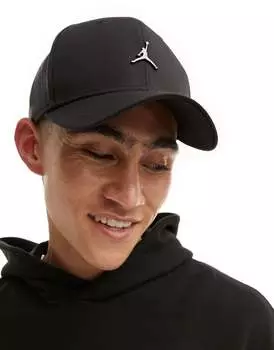 Черная кепка с тисненым металлическим логотипом Jordan Jumpman
