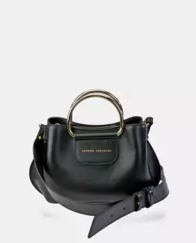 Черная кожаная сумочка с ремнем через плечо Sandra Freckled