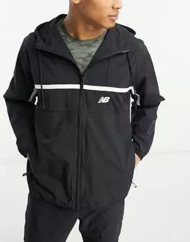 Черная куртка New Balance Athletics Remastered