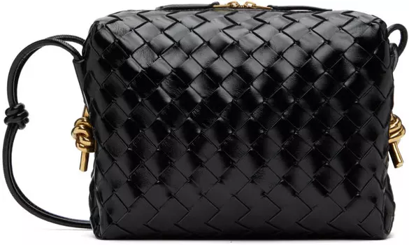 Черная маленькая сумка для фотоаппарата на петле Bottega Veneta, цвет Black