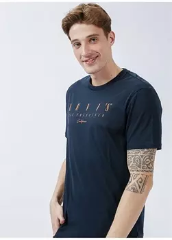 Черная мужская футболка Levis