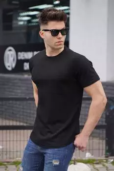 Черная мужская футболка Madmext, черный