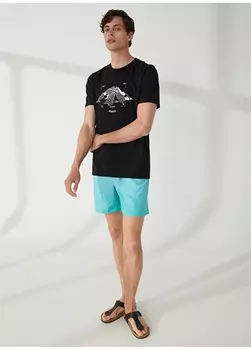 Черная мужская футболка с круглым вырезом и принтом Discovery Expedition