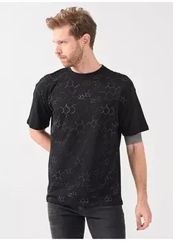 Черная мужская футболка с круглым вырезом с принтом Black On Black