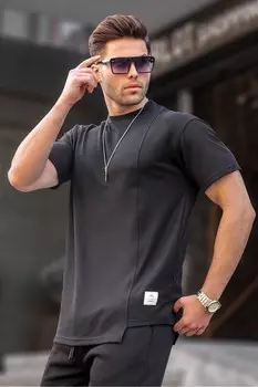 Черная мужская футболка стандартного кроя асимметричного кроя Madmext, черный