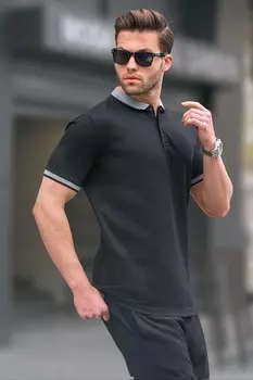 Черная мужская футболка стандартного кроя с воротником-поло 6105 MADMEXT