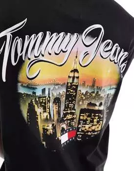 Черная непринужденная винтажная городская футболка Tommy Jeans