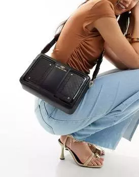 Черная объемная сумка через плечо River Island с монограммой RI