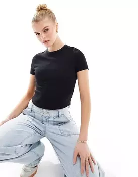 Черная приталенная футболка New Look