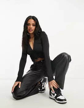 Черная рубашка с длинными рукавами и сборками спереди ASOS DESIGN