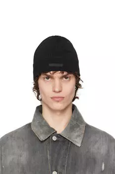 Черная шапка с логотипом HYEIN SEO