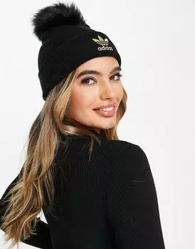 Черная шапка с меховым помпоном adidas Originals