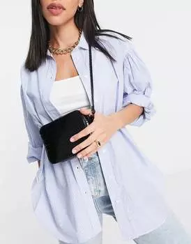 Черная сумка через плечо с тиснением под крокодила ASOS DESIGN