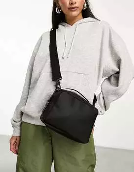 Черная сумка-коробка унисекс Rains 14100