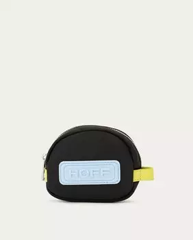 Черная сумочка с контрастным логотипом и молнией Hoff, черный