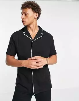 Черная свободная рубашка-поло ASOS DESIGN с ребрами и белыми деталями на концах
