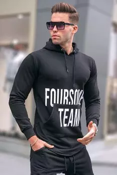 Черная толстовка с капюшоном с принтом 4148 MADMEXT